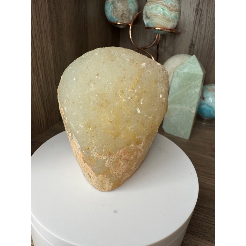 Crystal Agate Slice Geode - Picture 4 of 7